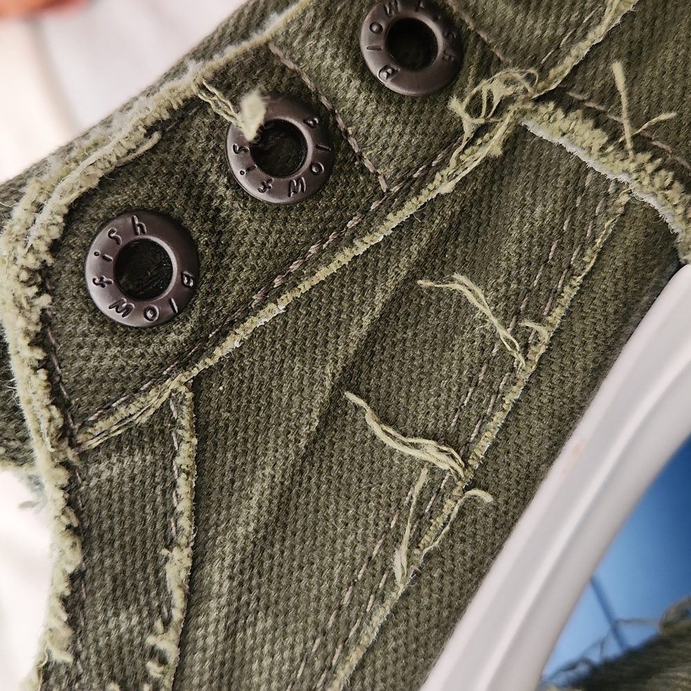 Blowfish $22 - Picture 6 of 6